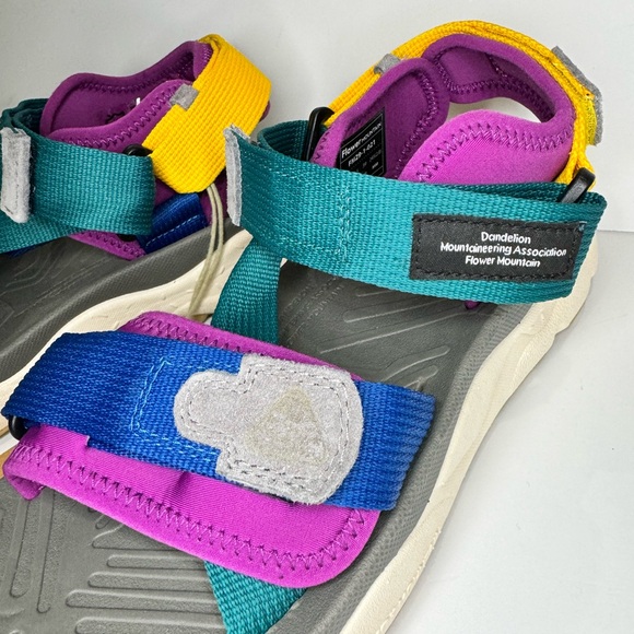 Flower Mountain • NAZCA Womens Sandals, Size 8 Multi color NEW - Picture 8 of 16